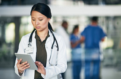 doctor working from BYOD device